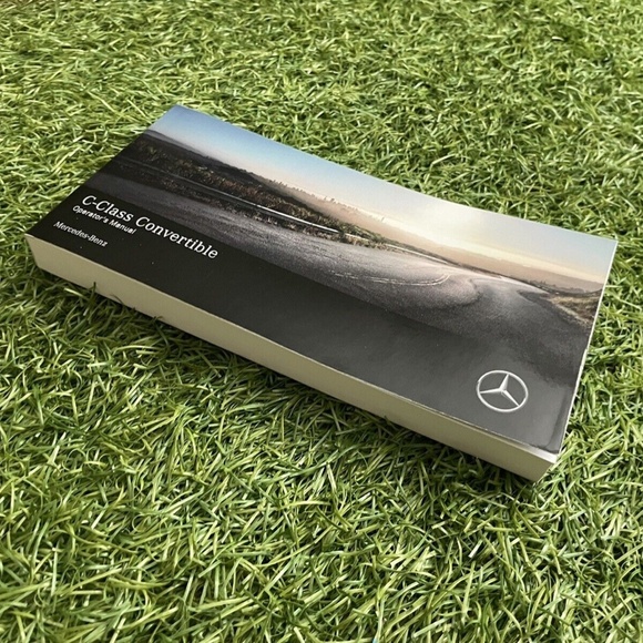 2019 Mercedes-Benz C-Class Convertible Owners Manual (C300 4MATIC 2.0L, C300) - Picture 3 of 12